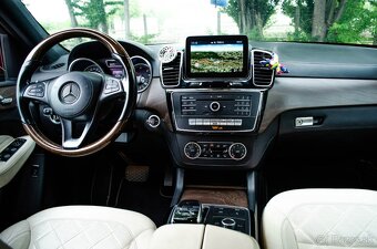 Mercedes-Benz GLS 350 d 4MATIC - 14