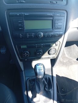 Škoda Octavia Combi 4x4 Scout - 14