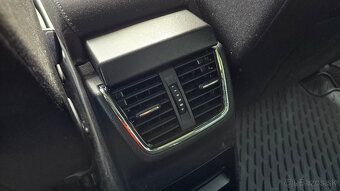 Predám Škoda Octavia Combi 1.5 TSI 110 kW DSG Ambition - 14