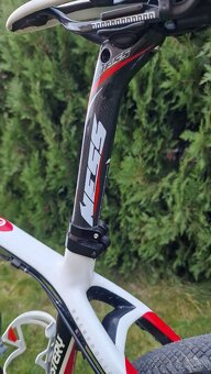Karbonovy bicykel Kellys Mystery - 14
