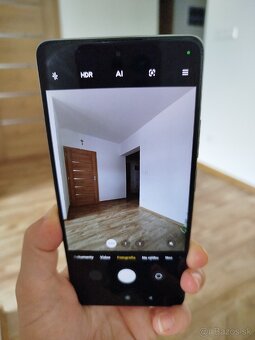 Xiaomi 11T - rozbité zadné sklo REZERVOVANÉ - 14