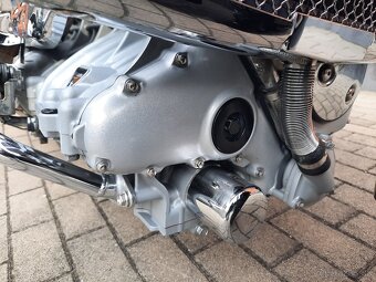 Triumph Rocket 3 15tis km Jedinečný stav - 14