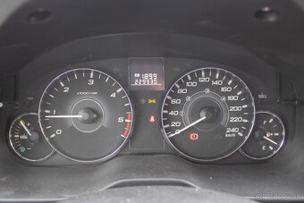 Subaru Legacy 2.0 D AB Classic - 14