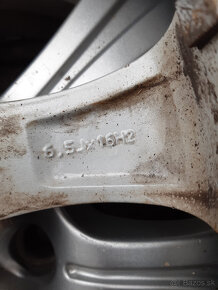 Sada hlinik. diskov 4ks - 205/55 R16 Continental zimné pneu. - 14