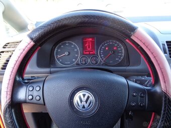 Volkswagen Touran 14.TSI Trend - 14