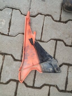 Plasty na KTM - 14