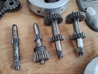 Predám náhradné diely na ČZ 125C a ČZ 150C a ČZ 125/351 - 14