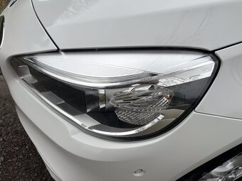 BMW rad 2 Active Tourer 218d Sport Line A/T - 14