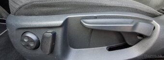 Predám Volkswagen Passat B7 Combi 2.0 TDI 103Kw R.V.20012 - 14