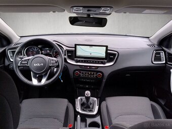 Kia Ceed SW 1.5 T-GDi M6 GOLD - 14