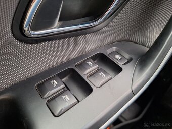 Kia Cee´d SW 1.6 GDI LX/Silver - 14