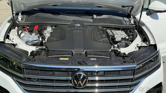 VOLKSWAGEN TOUAREG 3.0 TDI 286k R-Line Vzduch, Night Vision - 14