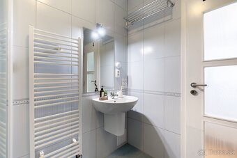 4-izbový byt s krbom a parkovaním–Bratislava, Nivy - 14