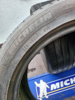 225/45 R17 Michelin -Pirelli letne pneumatiky - 14
