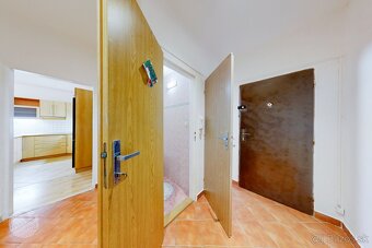 Na prenájom 2 izbový byt, čiastočne zariadený, Starý Juh, PP - 14