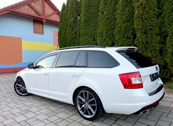 Škoda Octavia Combi RS 2.0 TSI DSG Challenge Plus 220Ps - 14