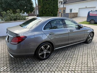 Mercedes-Benz C trieda Sedan Mercedes 200 d A/T - 14