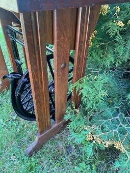 Šijací stroj MINERVA - 14