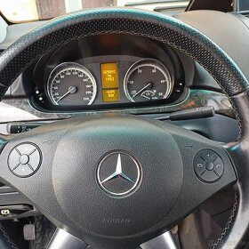 Predám Mercedes Benz Viano, r.v. 2012 - 14