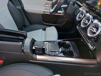 Mercedes-Benz GLA AMG 35 4-Matic - 14