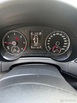 VW Sharan - 14