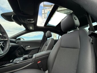 Mercedes-Benz CLA Kupé 180 d A/T panorama - 14