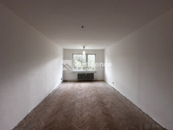 Byt s potenciálom na skvelom mieste – Nábrežie, Liptovský Mi - 14