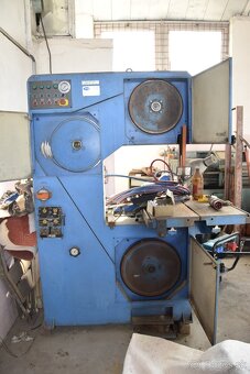 Vertikálna pásová píla OPUS 600 - 14