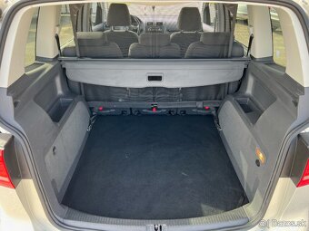VW Touran 1.6TDI diesel, 77kW, MT/6, rok:11.2010. - 14