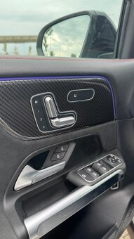 Mercedes-Benz GLB 220d 4MATIC AMG LINE - 14