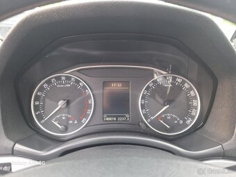Predám Skoda octavia 2 1.9 tdi 77kw - 14
