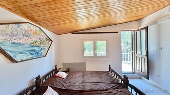 Dom s tromi apartmánmi v centre, Starigrad Paklenica - 14