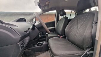 Toyota Yaris 1,0  VVT-i 2007 51kw/69ps benzín - 14