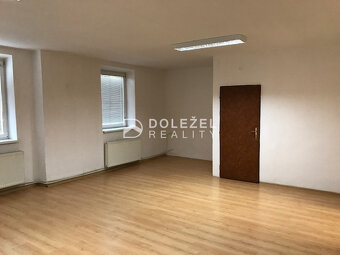 Predaj rodinný dom - polyfunkčný priestor na ul. Slovenská,  - 14