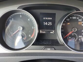 Auto VW Golf 7 combi - 14