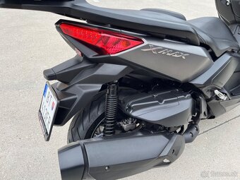 Yamaha X-MAX 400 - 14