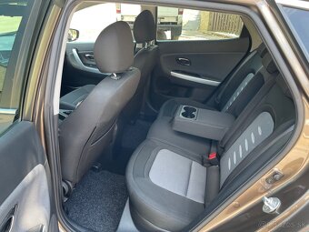 KIA Ceed 1.6 GDI - 14