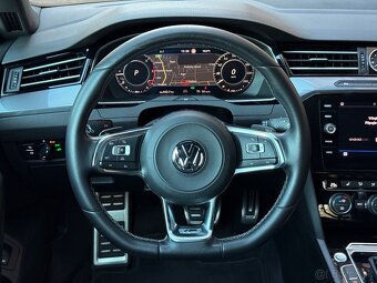 VW ARTEON R-LINE MOD 2018 1.MAJ MATRIX VIRTUAL KEYLESS TAŽNÉ - 14