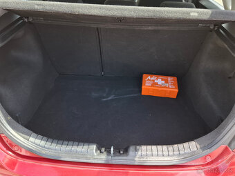 KIA CEED 1,4 benzín 2009 - 14