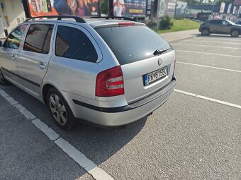 Octavia combi 1.6 lpg - 14