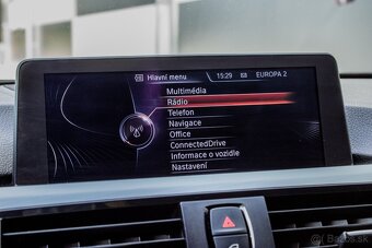 BMW Rad 4 Gran Coupé 420d / HARMAN / HEAD-UP - 14