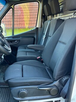 Mercedes Sprinter - 14