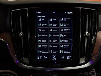 Volvo V60 T8 RRECHARGE Inscription eAWD A/T 288kW - 14