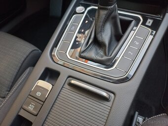 VW Passat B8 Variant 2.0TDI 110kW DSG - záruka Autodraft - 14