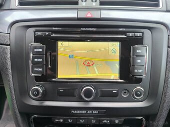 Škoda Superb Combi 2.0 TDI CR 140k Ambition DSG - 14