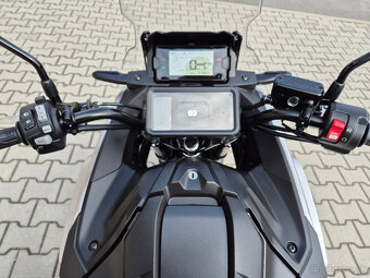 Prodám Honda NC750X , r. v. 2022, ABS, TC, ČR, 12165km - 14