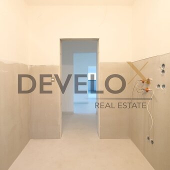  EXKLUZÍVNE  Na predaj  4-izbový bungalov – Veľký Grob - 14