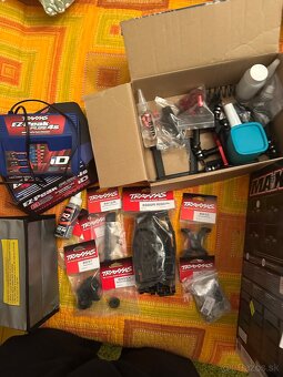 Predám Traxxas MAXX V2 Wide - 14