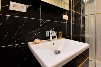 REZERVOVANÉ  Pekný 3 izbový byt na prenájom - 14