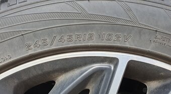 Hyundai Tucson 1.6 T-GDi Premium A/T 4x4, panoráma okno - 14